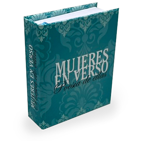 Portada minilibro Mujeres en verso tapa dura